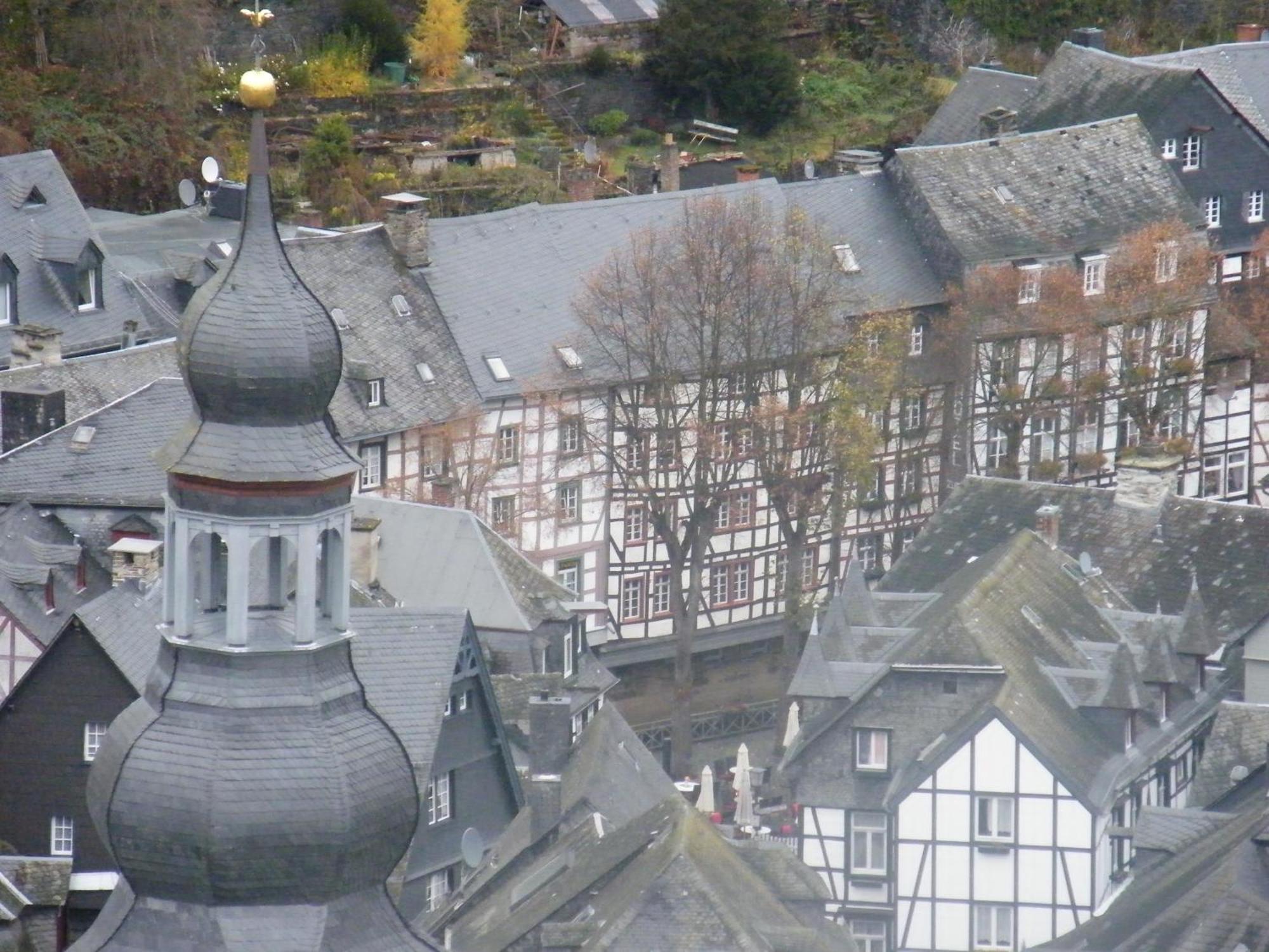 Apartment Am Fluss Im Haus An Der Rur Monschau Eksteriør billede